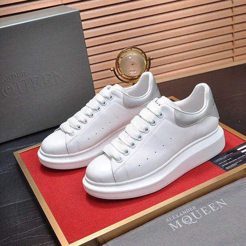 Alexander McQueen Men Shoes Fashion Design Luxury Brand