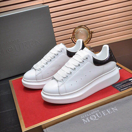 Alexander McQueen Men Shoes Fashion Design Luxury Brand
