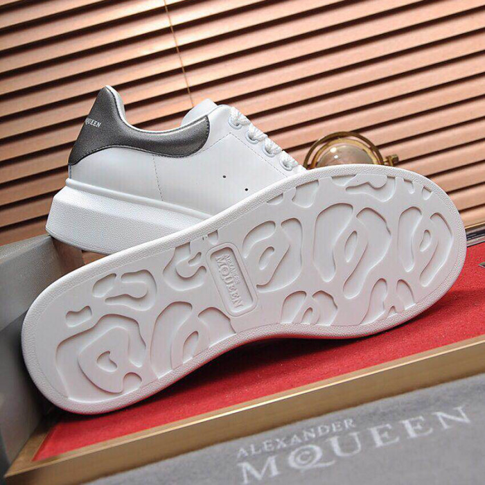 Alexander McQueen Men Shoes Fashion Design Luxury Brand