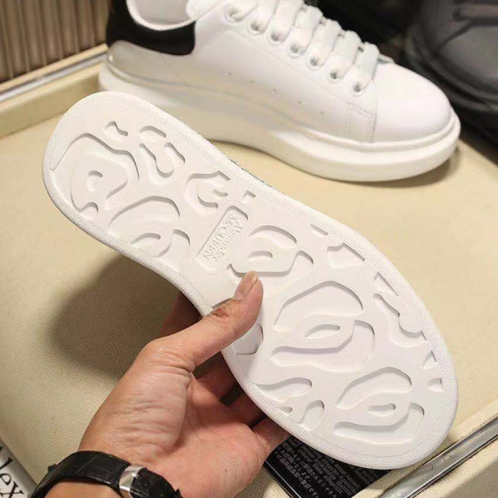 Alexander McQueen Men Shoes Fashion Design Luxury Brand