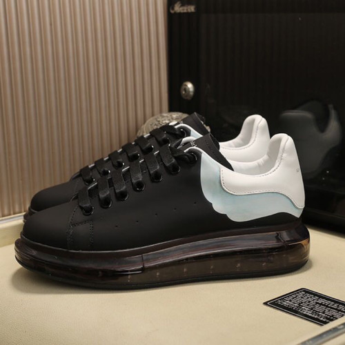Alexander McQueen Men Shoes Fashion Design Luxury Brand Mens Oversized Sneakers with Original Box
