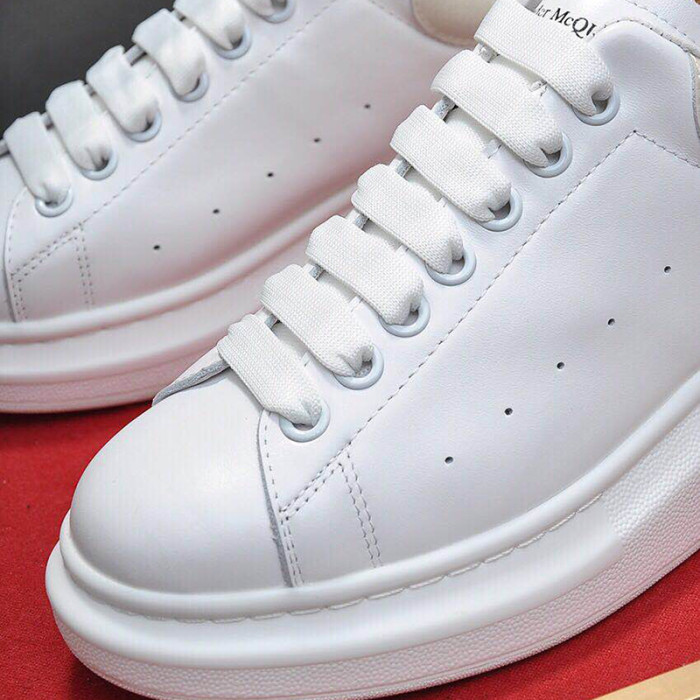 Alexander McQueen Men Shoes Fashion Design Luxury Brand