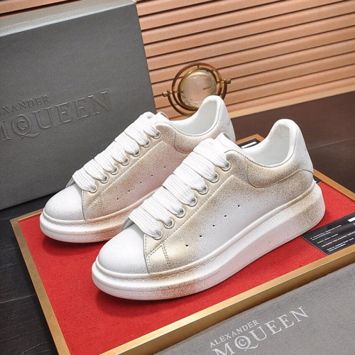 Alexander McQueen Men Shoes Fashion Design Luxury Brand