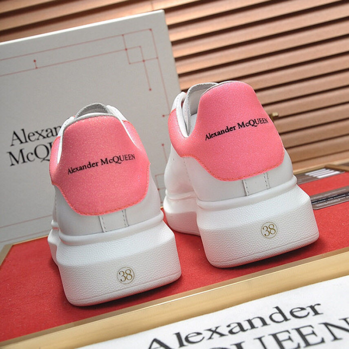 Alexander McQueen Men Shoes Fashion Design Luxury Brand