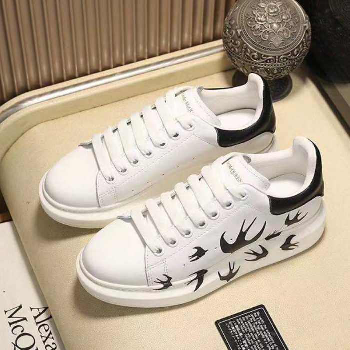 Alexander McQueen Men Shoes Fashion Design Luxury Brand