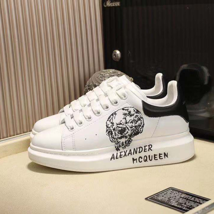 Alexander McQueen Men Shoes Fashion Design Luxury Brand