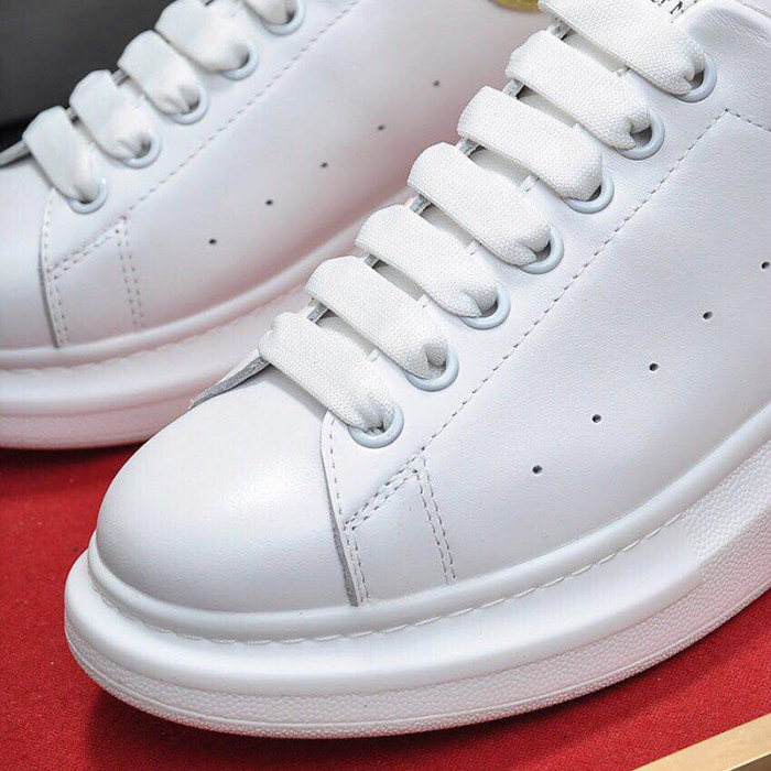 Alexander McQueen Men Shoes Fashion Design Luxury Brand