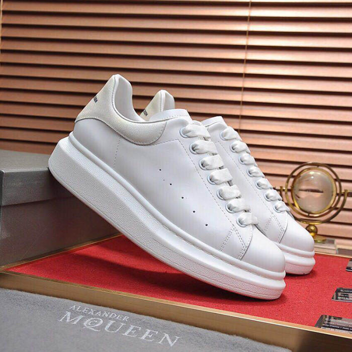 Alexander McQueen Men Shoes Fashion Design Luxury Brand