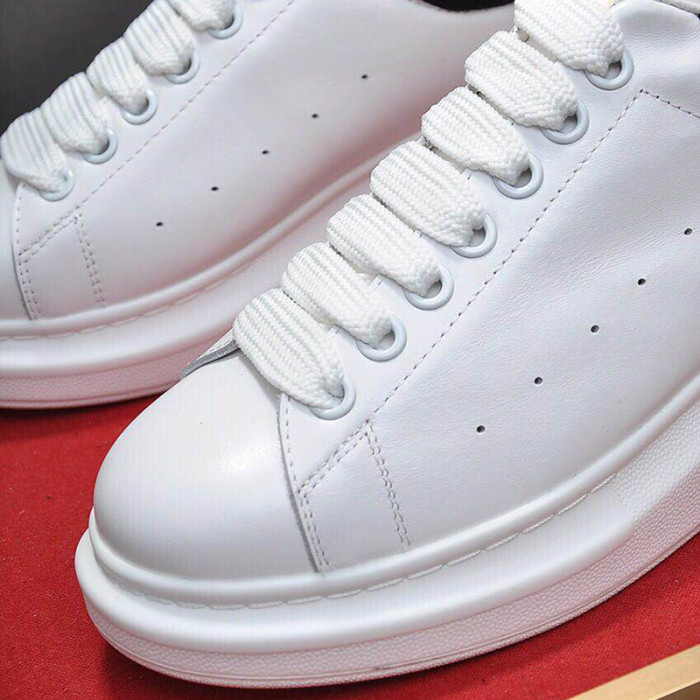 Alexander McQueen Men Shoes Fashion Design Luxury Brand