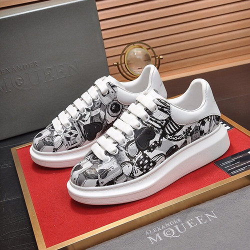 Alexander McQueen Men Shoes Fashion Design Luxury Brand