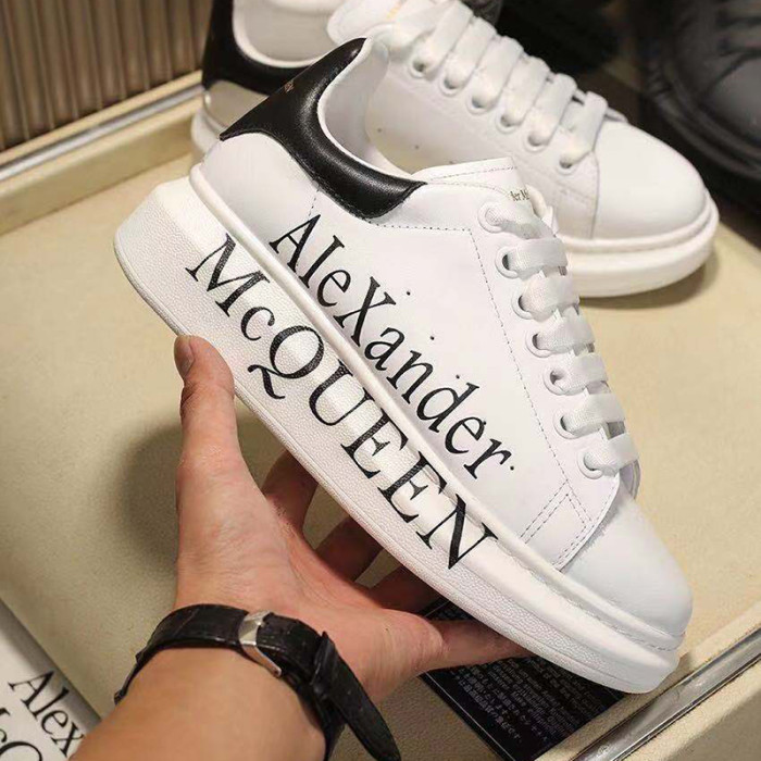 Alexander McQueen Men Shoes Fashion Design Luxury Brand Oversized Sneaker with Original Box