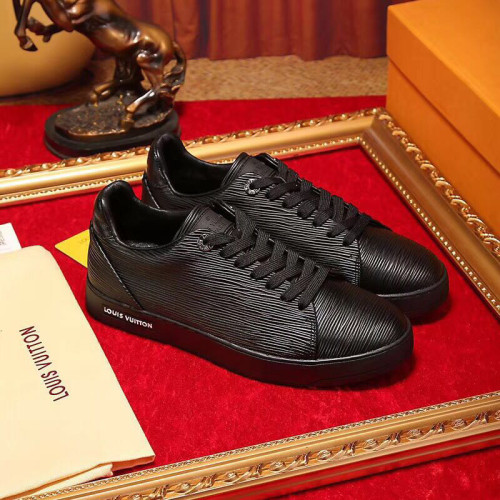 Louis Vuitton Men Shoes Sneakers Fashion Type Luxury Brand