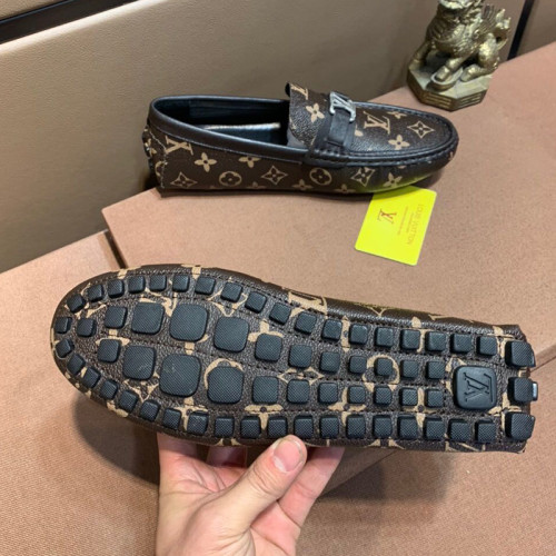 Louis Vuitton Men Shoes Fashion Type Luxury Brand Casual Style