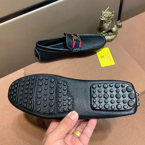 Louis Vuitton Men Shoes Fashion Type Luxury Brand Casual Style