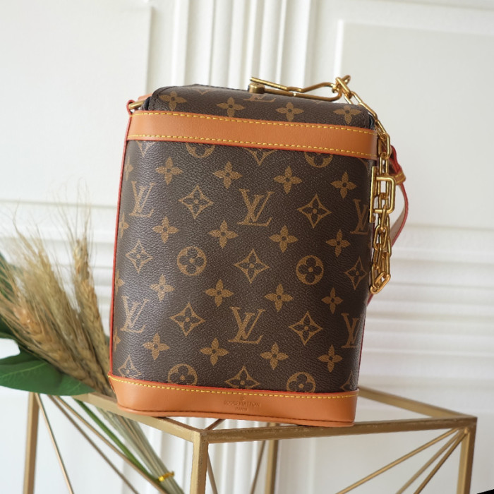 Louis Vuitton Mens Bags Backpacks Luxury Brand Fashion Type Milk Box M44877