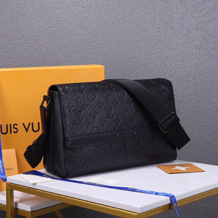 Louis Vuitton Mens Bags Luxury Brand Fashion Type Crossbody Design Sprinter Messenger Bag M44729