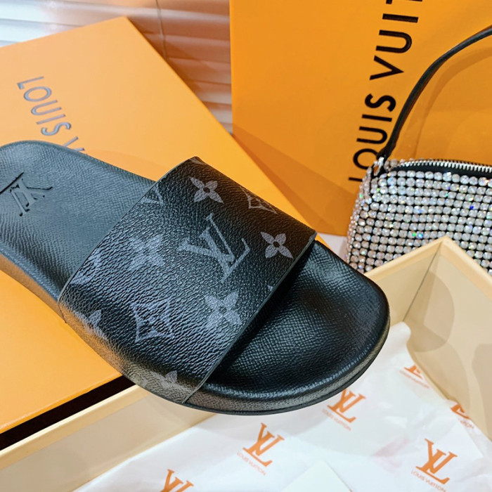 Louis Vuitton Men Shoes Slippers Sandals Flip Flop Luxury Brand WATERFRONT MULE 1A3PRW