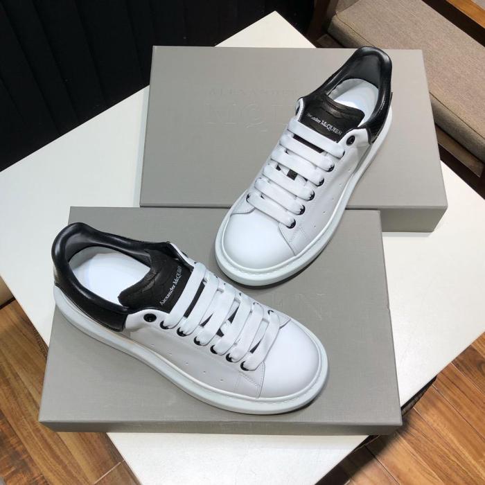 Alexander McQueen Men Shoes Fashion Design Luxury Brand Oversized Sneaker