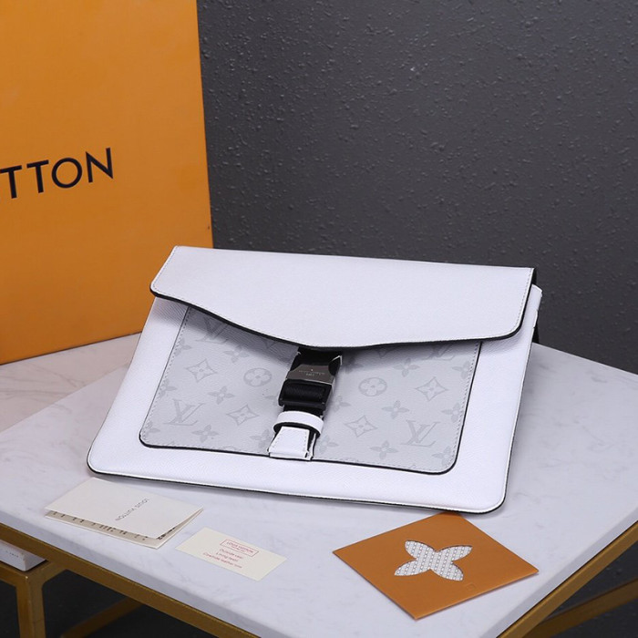 Louis Vuitton Mens Bags Luxury Brand Fashion Type OUTDOOR FLAP MESSENGER