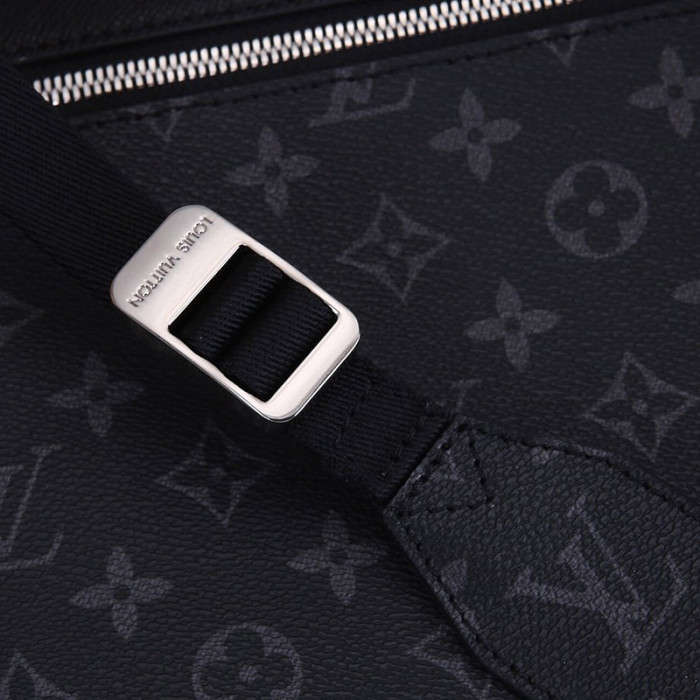 Louis Vuitton Mens Bags Luxury Brand Fashion Type OUTDOOR FLAP MESSENGER M30413