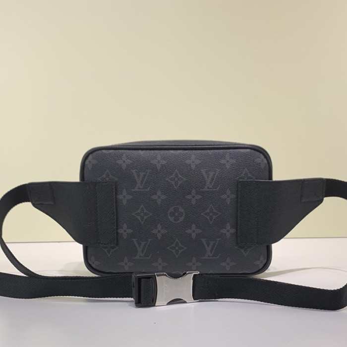 Louis Vuitton Mens Bags Luxury Brand Fashion Type OUTDOOR BUMBAG Black M30245