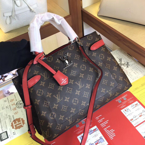 Louis Vuitton Womens Bag Handbag Luxury Brand Fashion Type Lockme Day