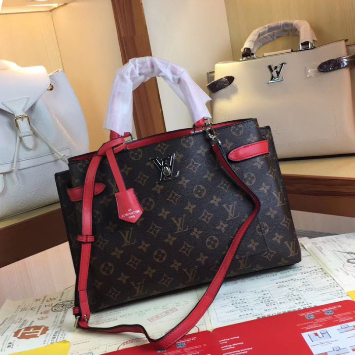 Louis Vuitton Womens Bag Handbag Luxury Brand Fashion Type Lockme Day
