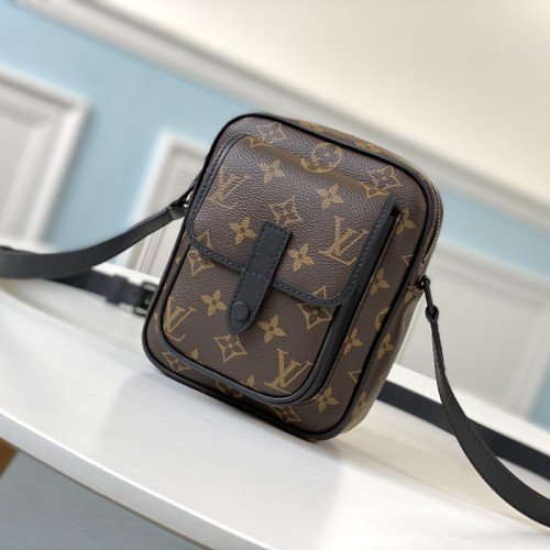Louis Vuitton Womens Mens Waist Bags Luxury Brand Fashion Type with Original Box