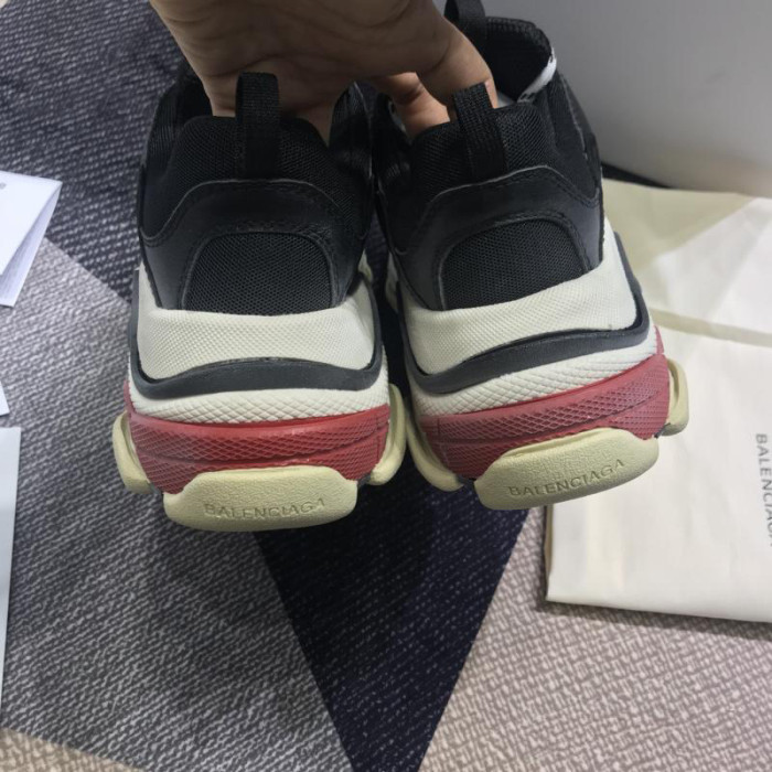 Balenciaga Women Shoes Luxury Brand Triple S Sneaker 524037W09O11000