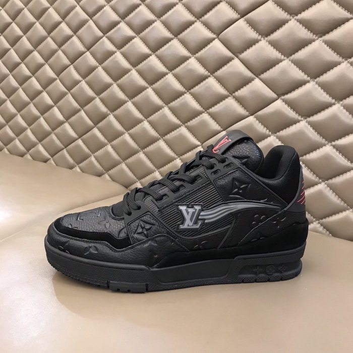 Louis Vuitton Men Shoes Fashion Design Luxury Brand LV TRAINER SNEAKER
