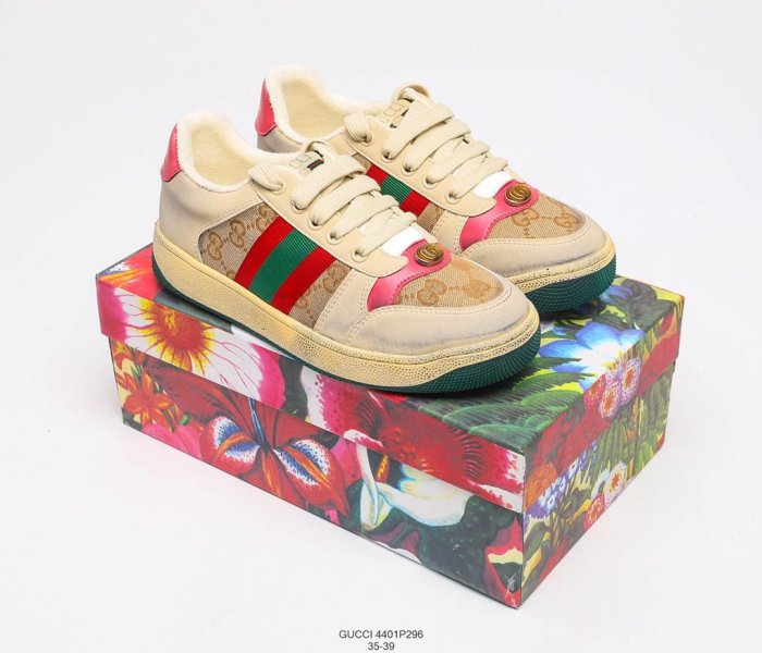 Gucci Distressed Screener Sneakers Womens Shoes 4401E296
