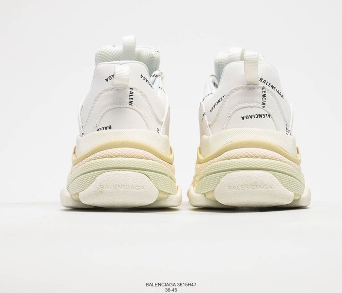 Balenciaga Triple S Sneakers Mens Shoes Sneakers Fashion Design Luxury Brand 3615H47