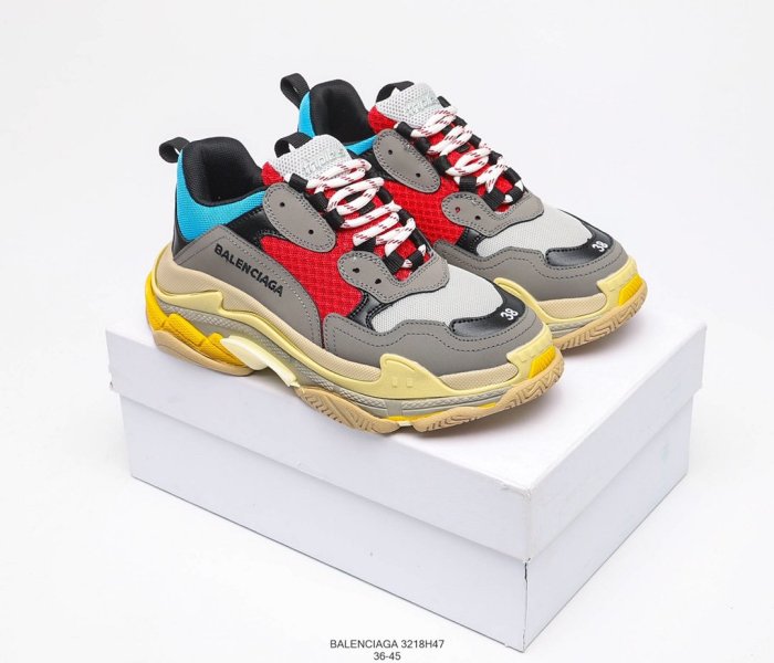 Balenciaga Triple S Sneakers Mens Shoes Sneakers Fashion Design Luxury Brand 3218H47