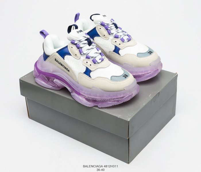 Balenciaga Triple S Sneakers Mens Shoes Sneakers Fashion Design Luxury Brand 4812H311