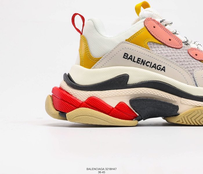 Balenciaga Triple S Sneakers Mens Shoes Sneakers Fashion Design Luxury Brand 3218H47