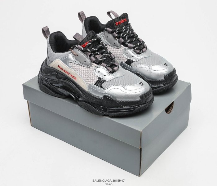 Balenciaga Triple S Sneakers Mens Shoes Sneakers Fashion Design Luxury Brand 3615H47