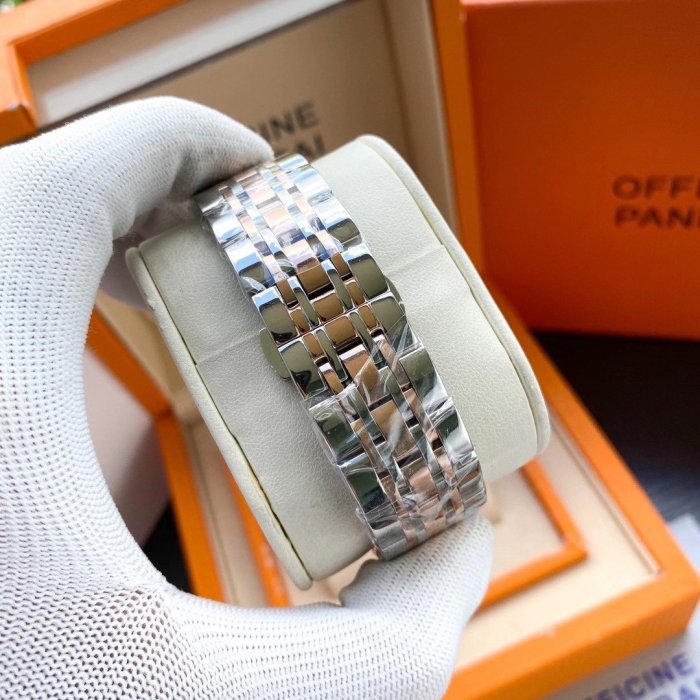 Cartier SA Watch Luxury Brand Design Fashion Type with Original Box