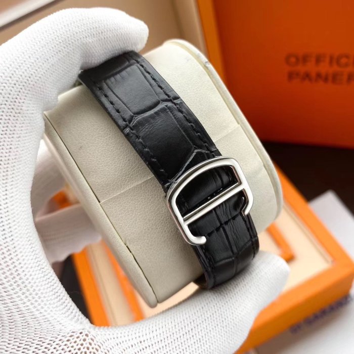 Cartier SA Watch Luxury Brand Design Fashion Type with Original Box