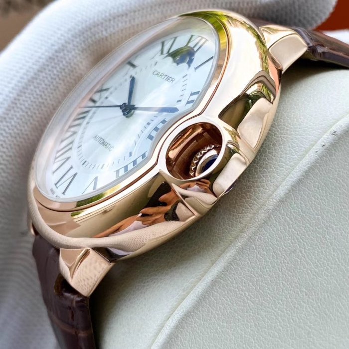 Cartier SA Watch Luxury Brand Design Fashion Type with Original Box