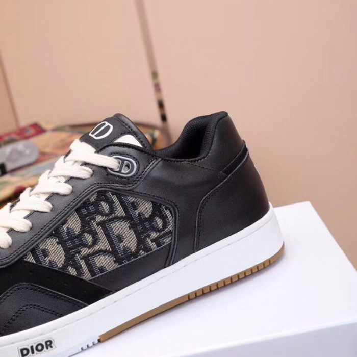 Dior Men Shoes Sneakers Luxury B27 Low-Top Sneaker Black Smooth Calfskin With Beige And Black Dior Oblique Jacquard