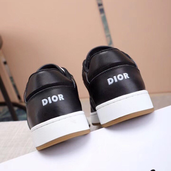 Dior Men Shoes Sneakers Luxury B27 Low-Top Sneaker Black Smooth Calfskin With Beige And Black Dior Oblique Jacquard
