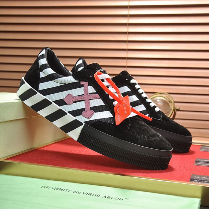 Off-White Men Shoes Sneakers Luxury Brand LOW VULCANIZED SNEAKERS Low-Tops