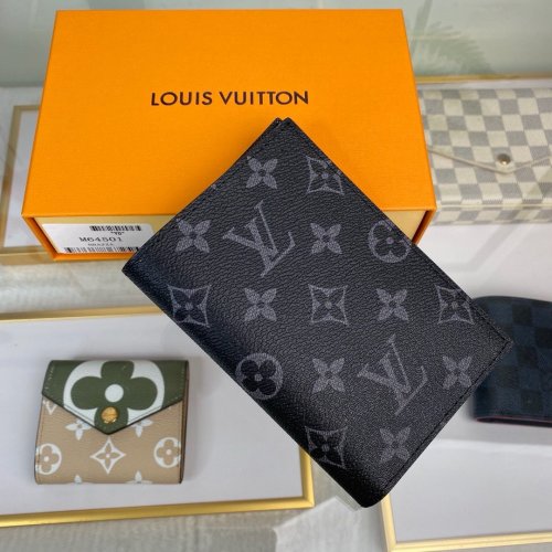 Louis Vuitton Mens Womens Clutch Wallet Purse Luxury Fashion PASSPORT COVER Monogram Eclipse M64501