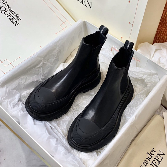 Alexander McQueen Womens Shoes Boots Fashion Design Luxury Brand Tread Slick Chelsea Boot