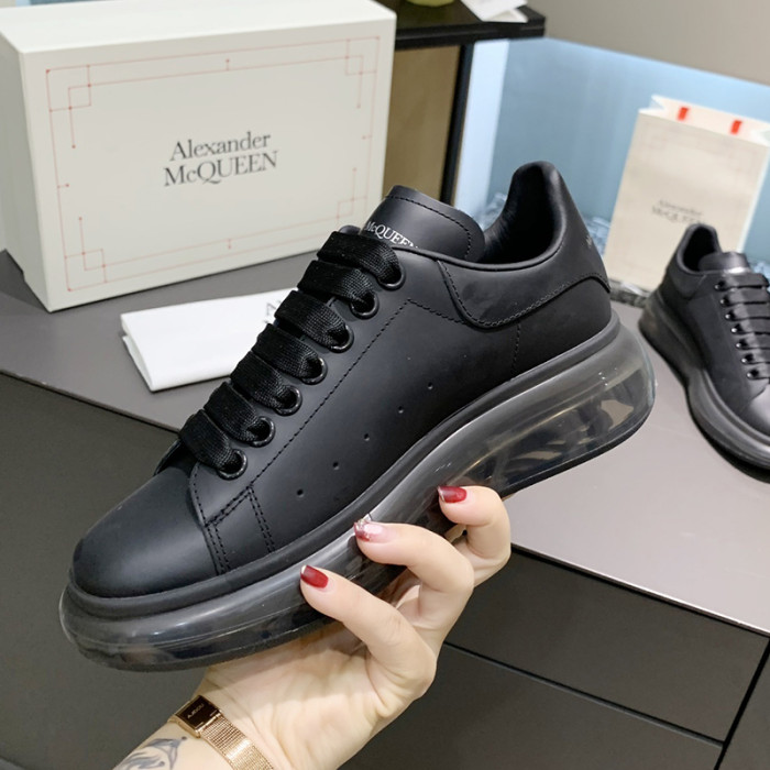 Alexander McQueen Womens Shoes Fashion Design Luxury Brand Oversized Sneaker