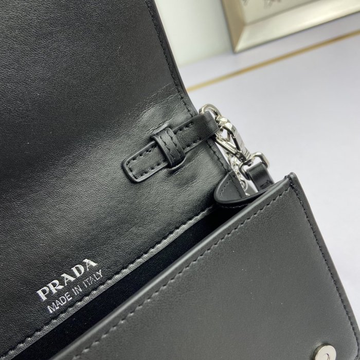 Prada Womens Bag