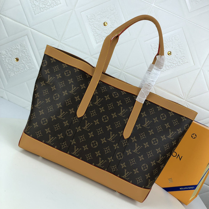 Louis Vuitton Womens Bag Shoulder Bag