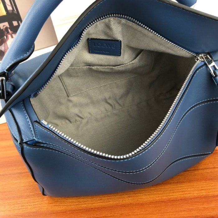 Loewe Womens Bag Puzzle Bag in Soft Grained Calfskin
