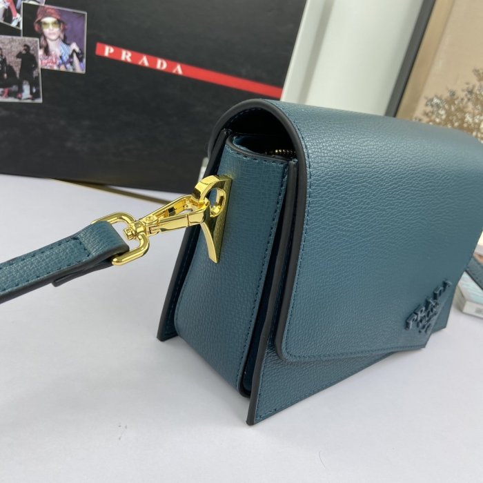 Prada Womens Bag