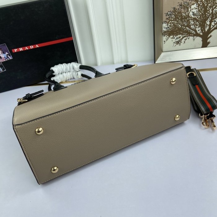 Prada Womens Bag